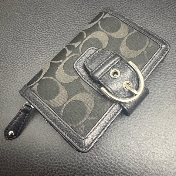 Coach Zipper buckle wallet black wallet small - Picture 1 of 12
